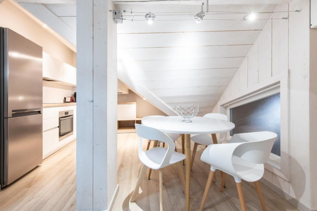 K2 Annecy Rent Lodge Duplex De Deux Chambres Doubles Entierement Renove Bagian luar foto