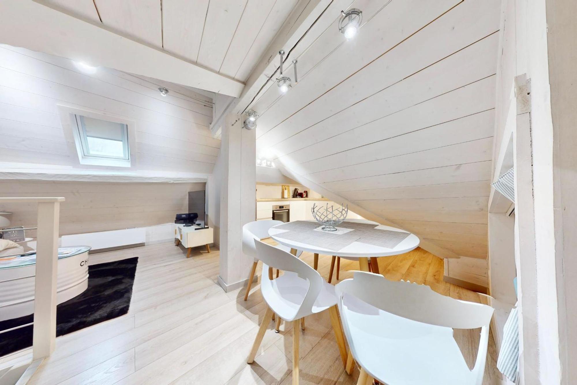 K2 Annecy Rent Lodge Duplex De Deux Chambres Doubles Entierement Renove Bagian luar foto